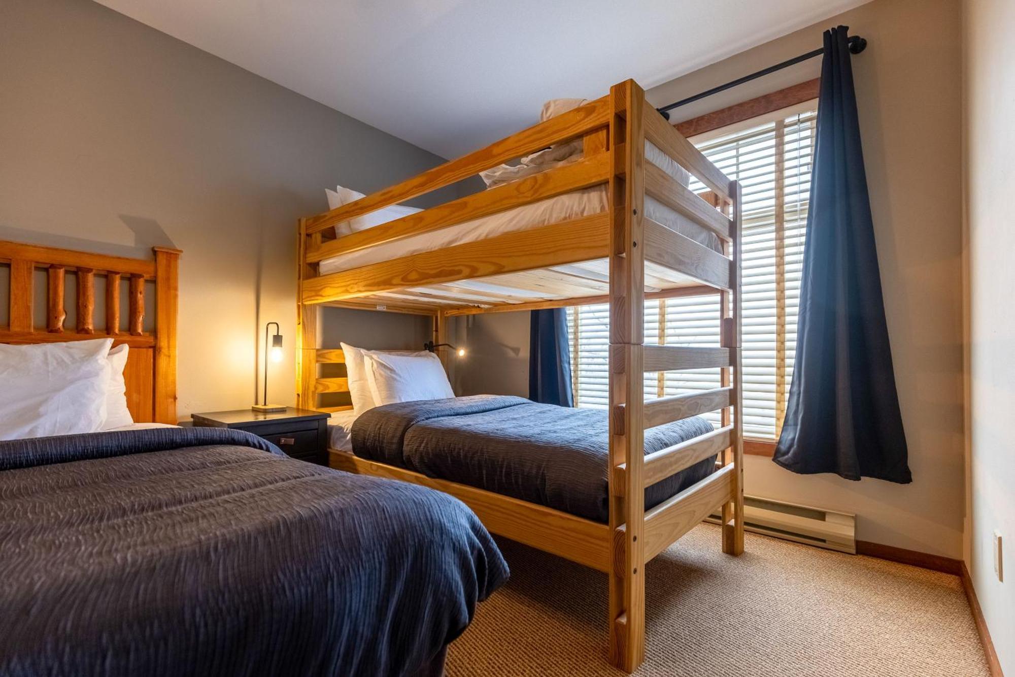 Snow Creek Lodge By Fernie Central Reservations Eksteriør billede